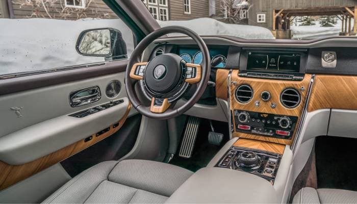Roll-Royce Cullinan: The World's Most Exclusive SUV