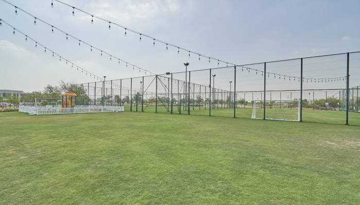 Community Guide: Damac Hills