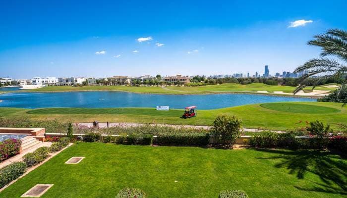 Community Spotlight: Emirates Living