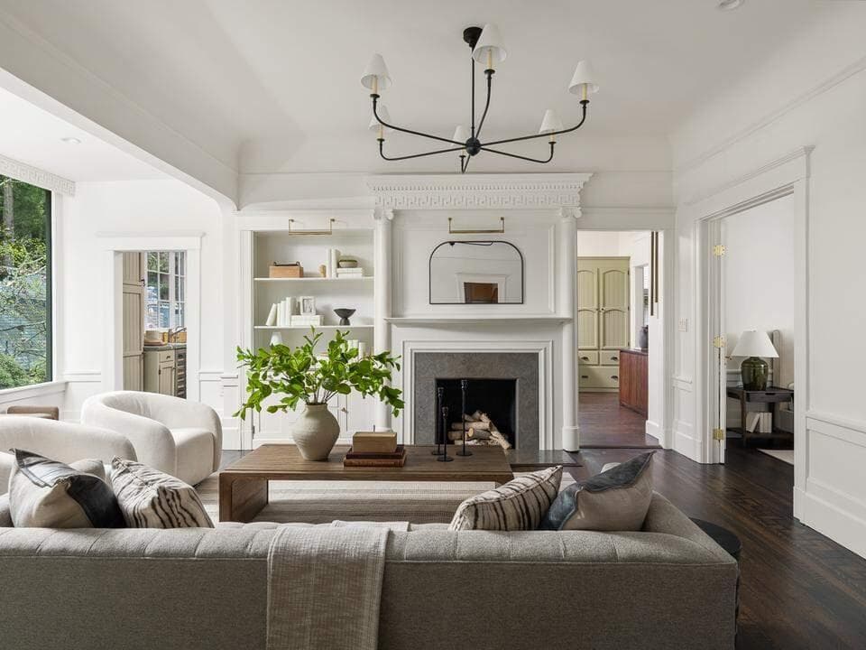 An Offer They Couldn’t Refuse: Francis Ford Coppola’s Mill Valley Home Sells Within Days - 29 April 2026 - 12