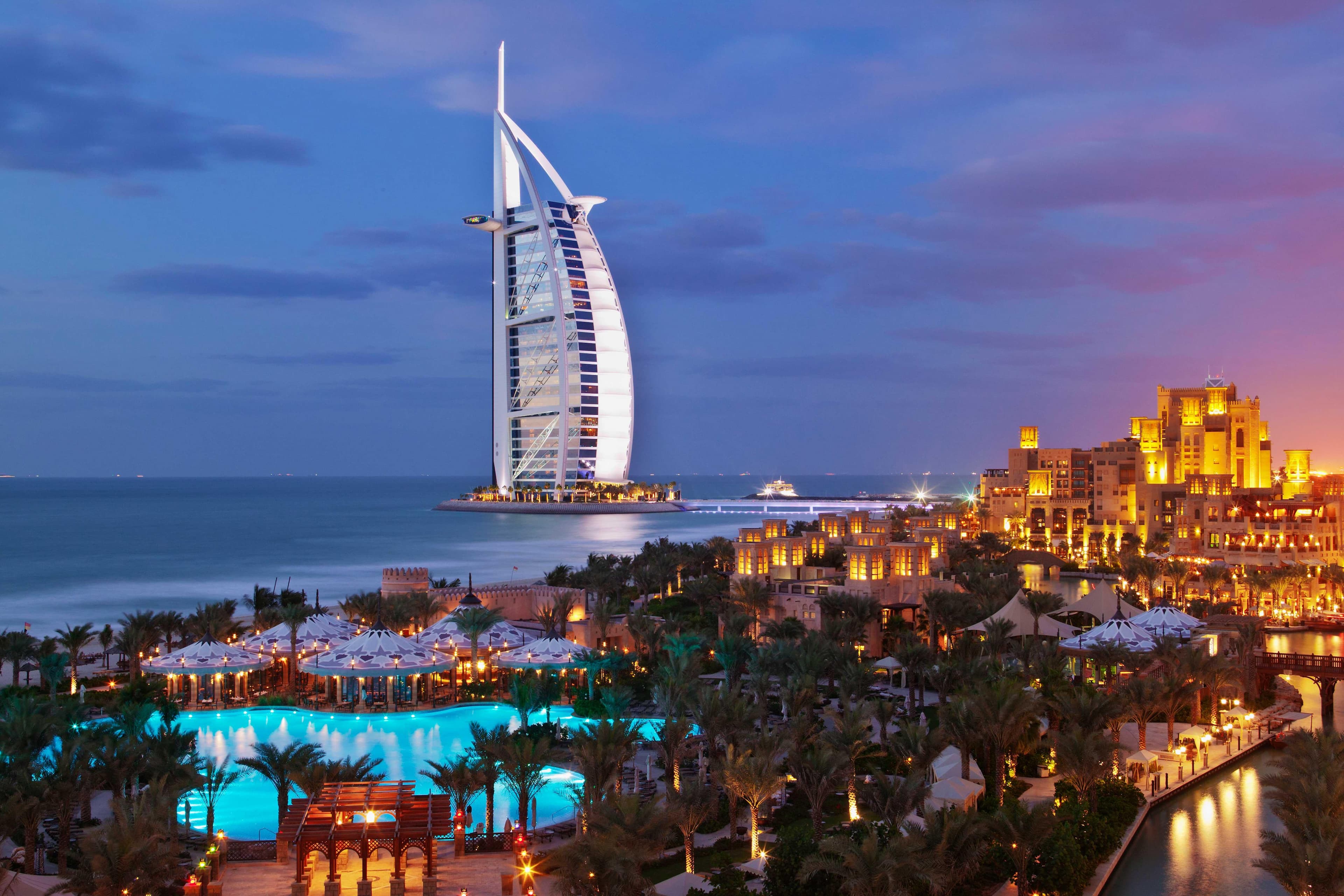 Dubai: The Perfect Abode for Celebrities – Where Luxury Meets Exclusivity - 13 January 2025 - 1