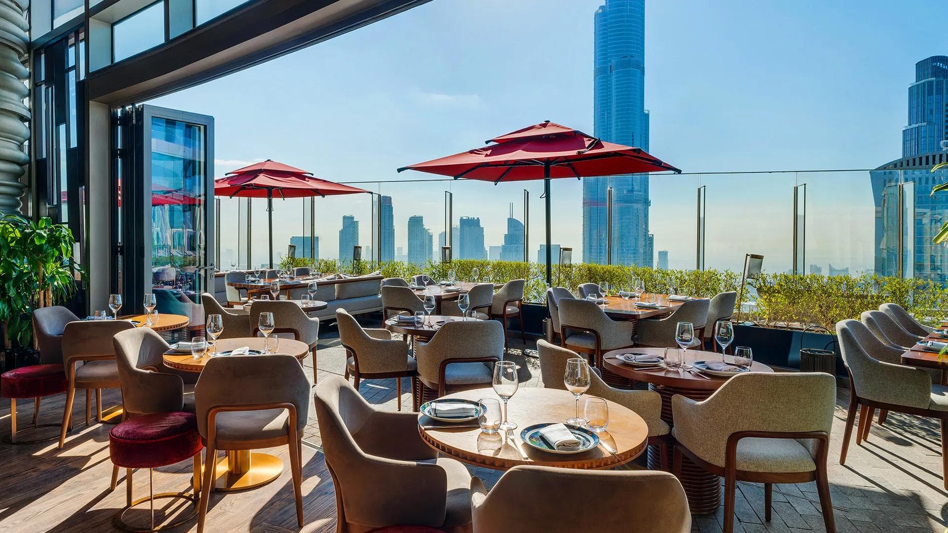 Top 10 Brunch Spots in Dubai