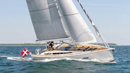 X49E: Electric Yacht