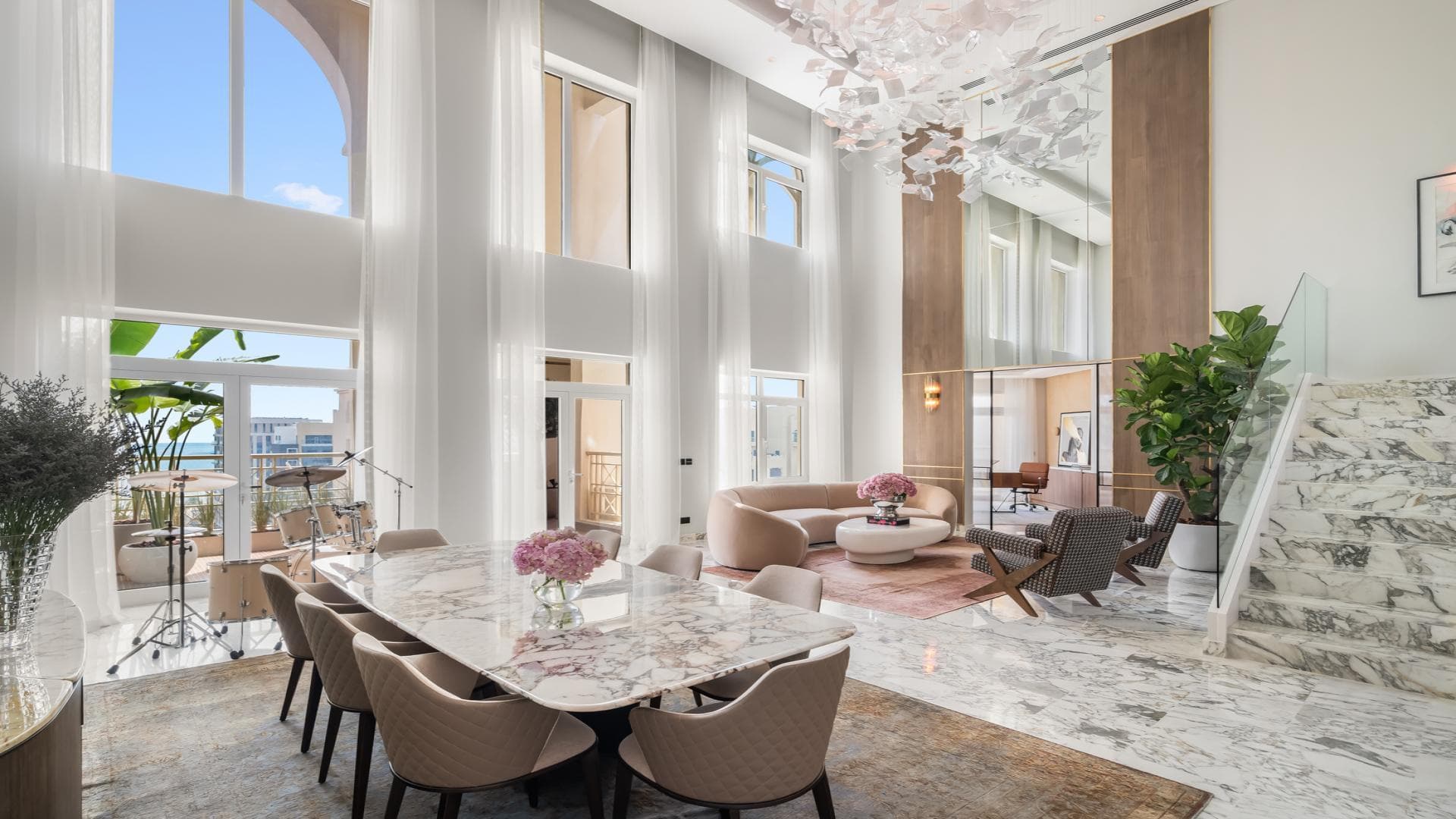 Living in Dubai: A Luxury Lifestyle Guide (2025 Edition) - 18 June 2025 - 28