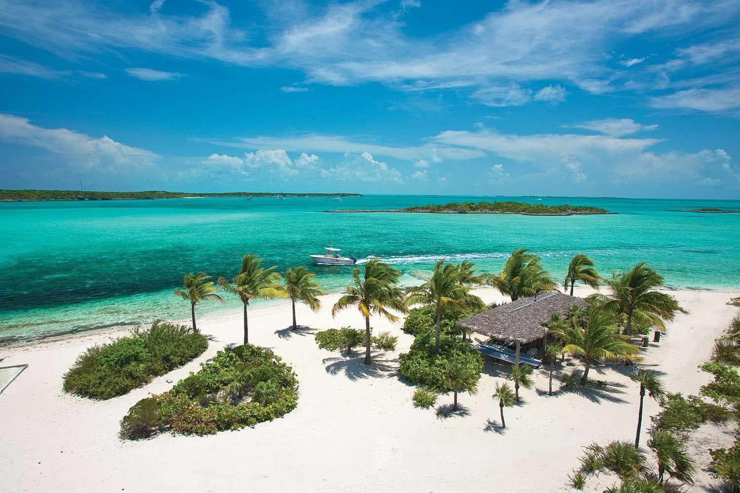 Bahamas Waterfront Living: Your Move to Island Life