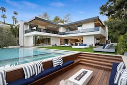 Luxury Homes Need a Different Strategy