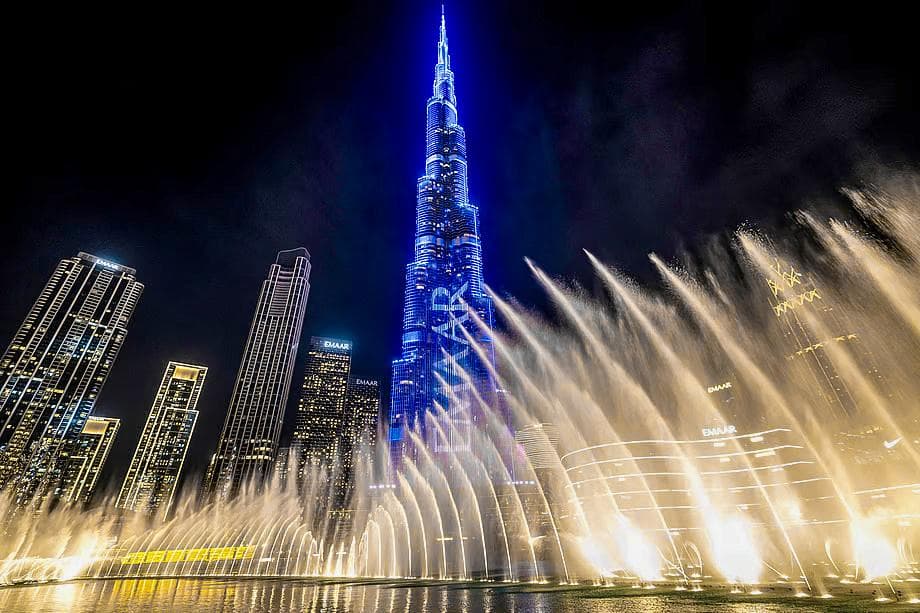 Dubai Fountain Dazzles Once Again