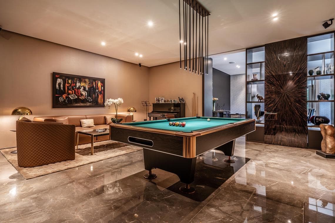Beautifully Designed Palm Villa