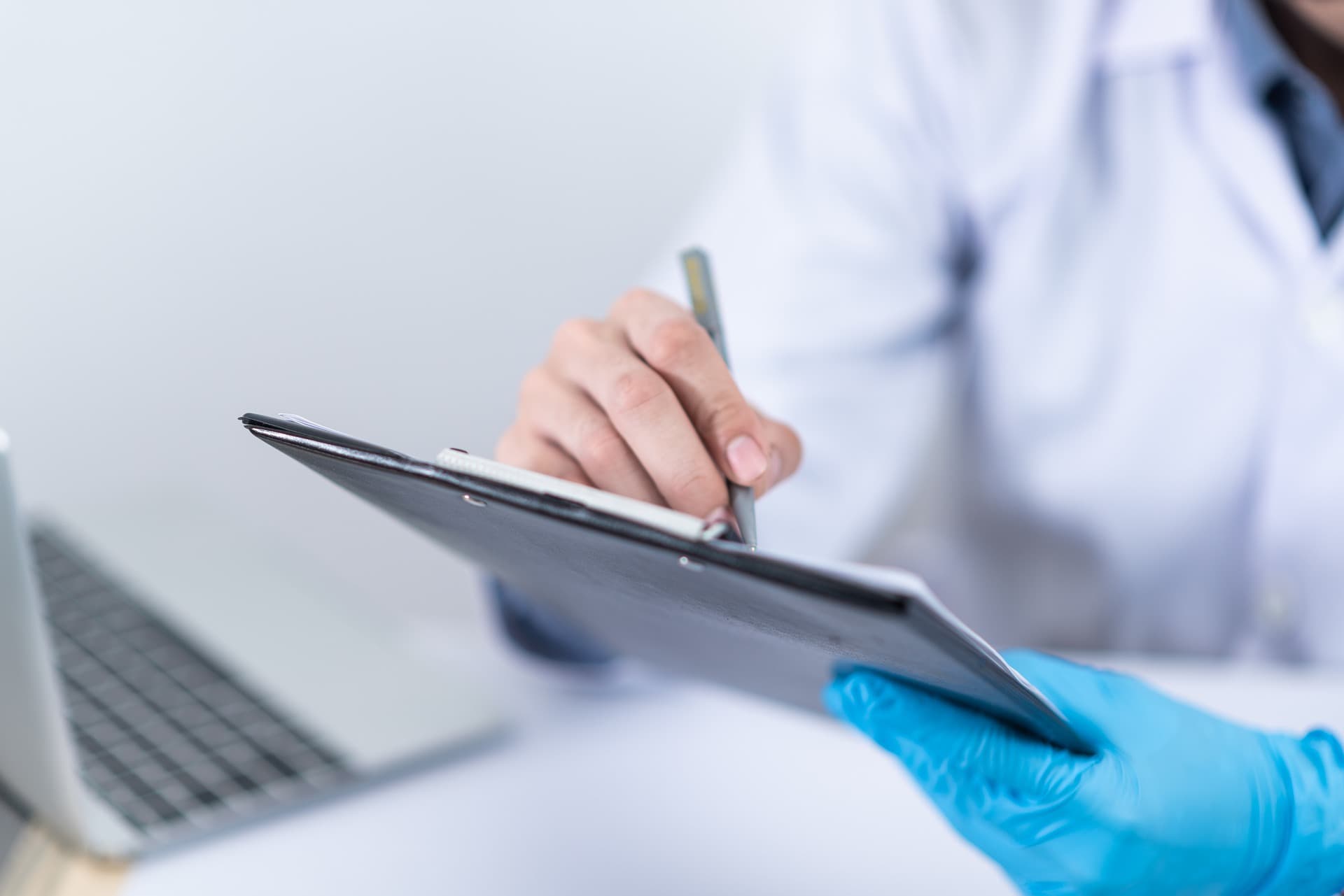 Dr. Manal Al Mansoori Polyclinic