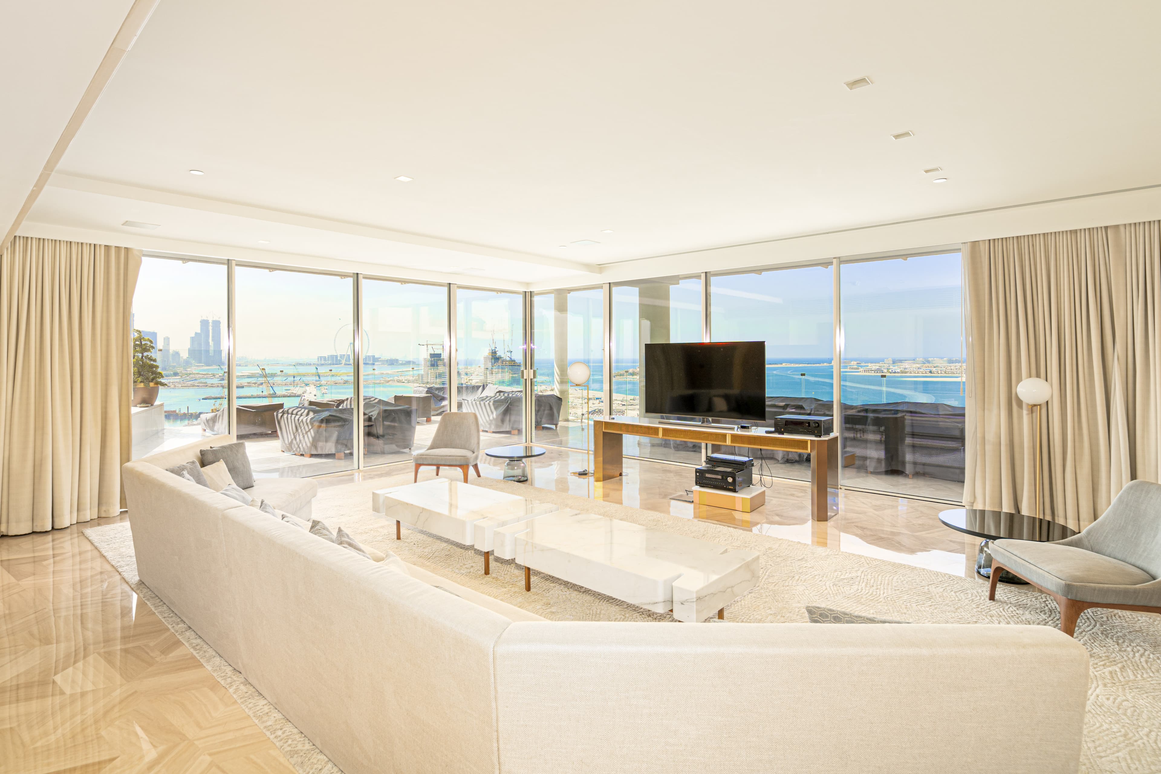 Five, Palm Jumeirah