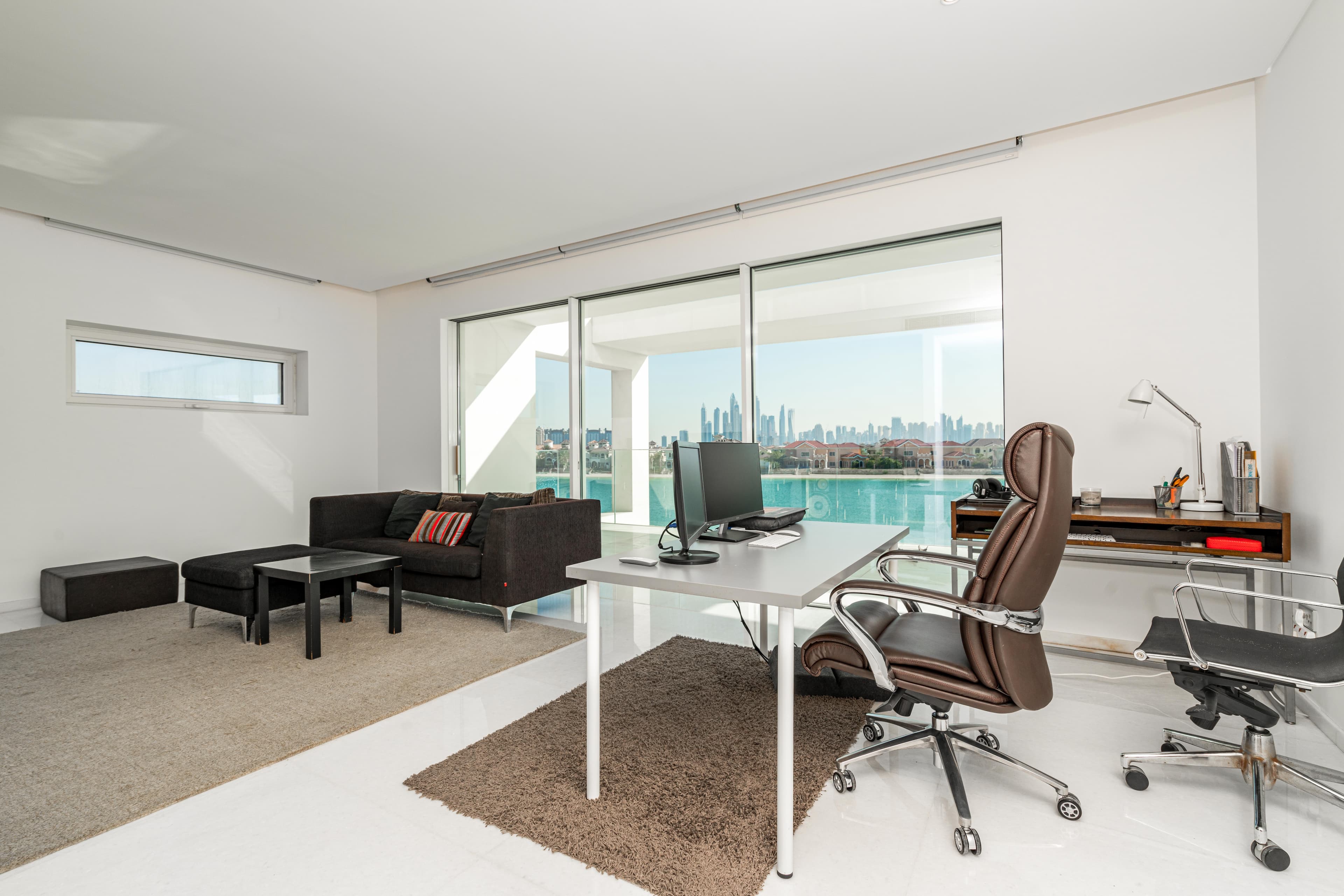 Home Office Dubai 8