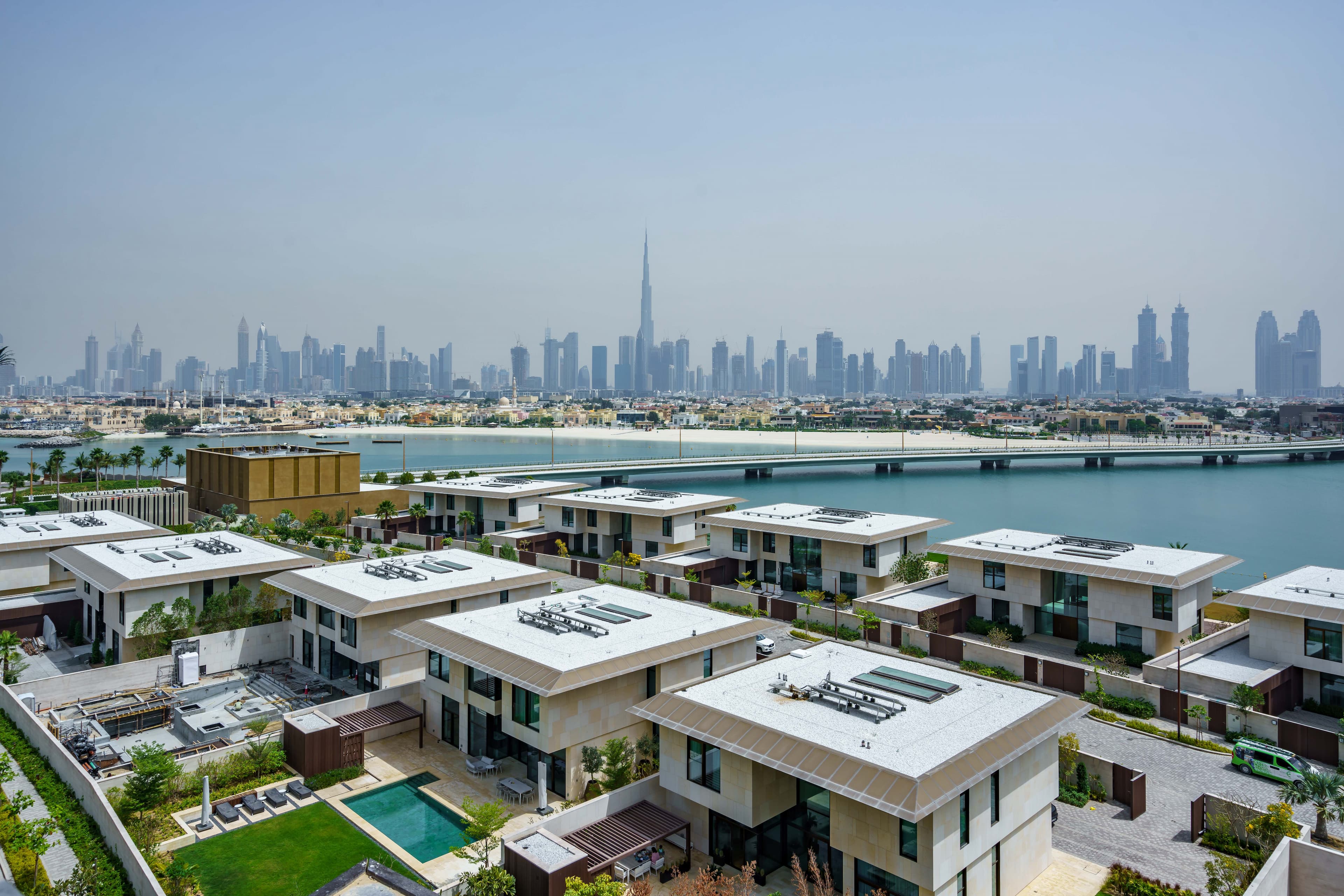 Jumeira Bay Island