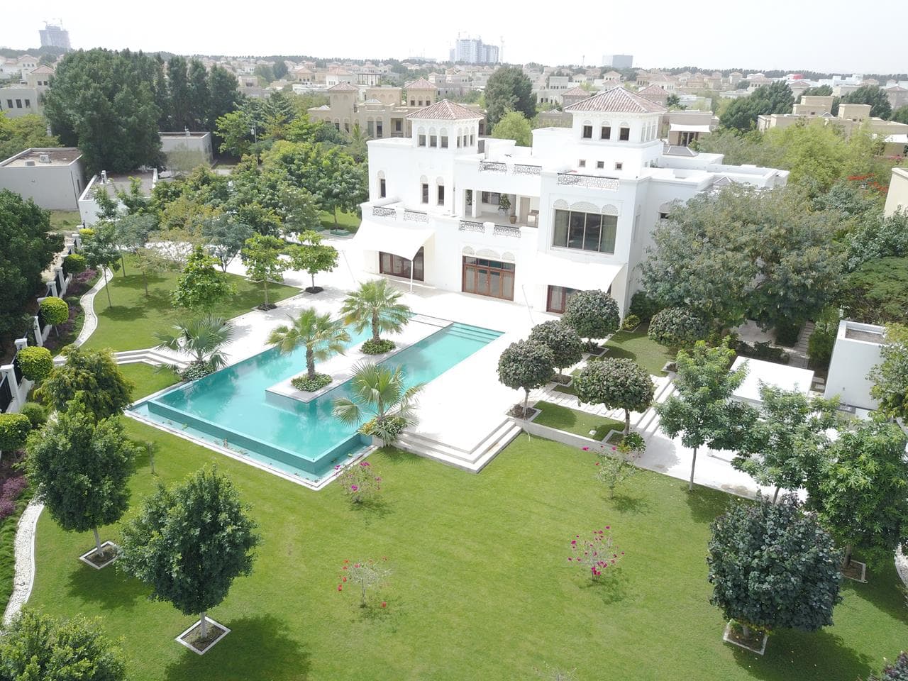 Luxury_Property_Desert_Leaf_Al_Barari