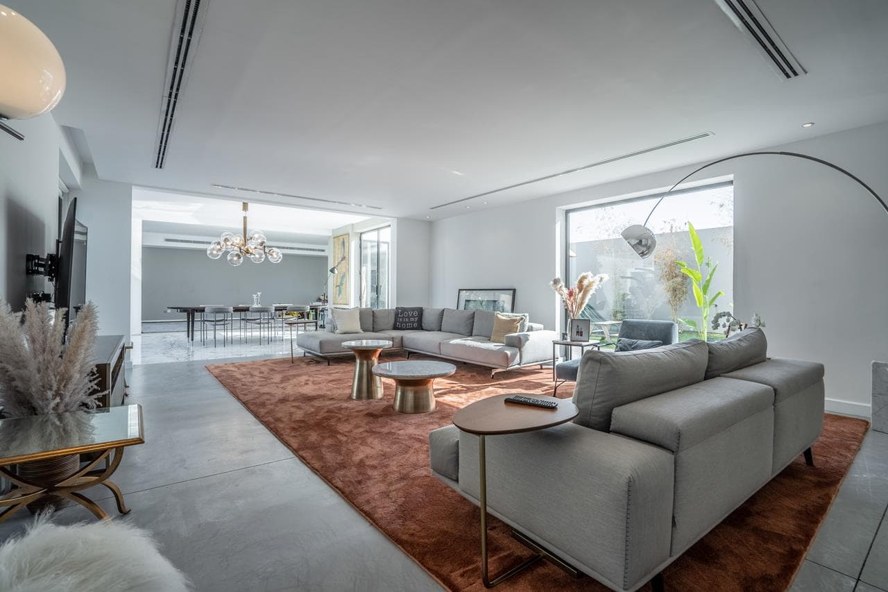 Luxury_Property_Resort_Villa_in_Al_Barsha_Dubai