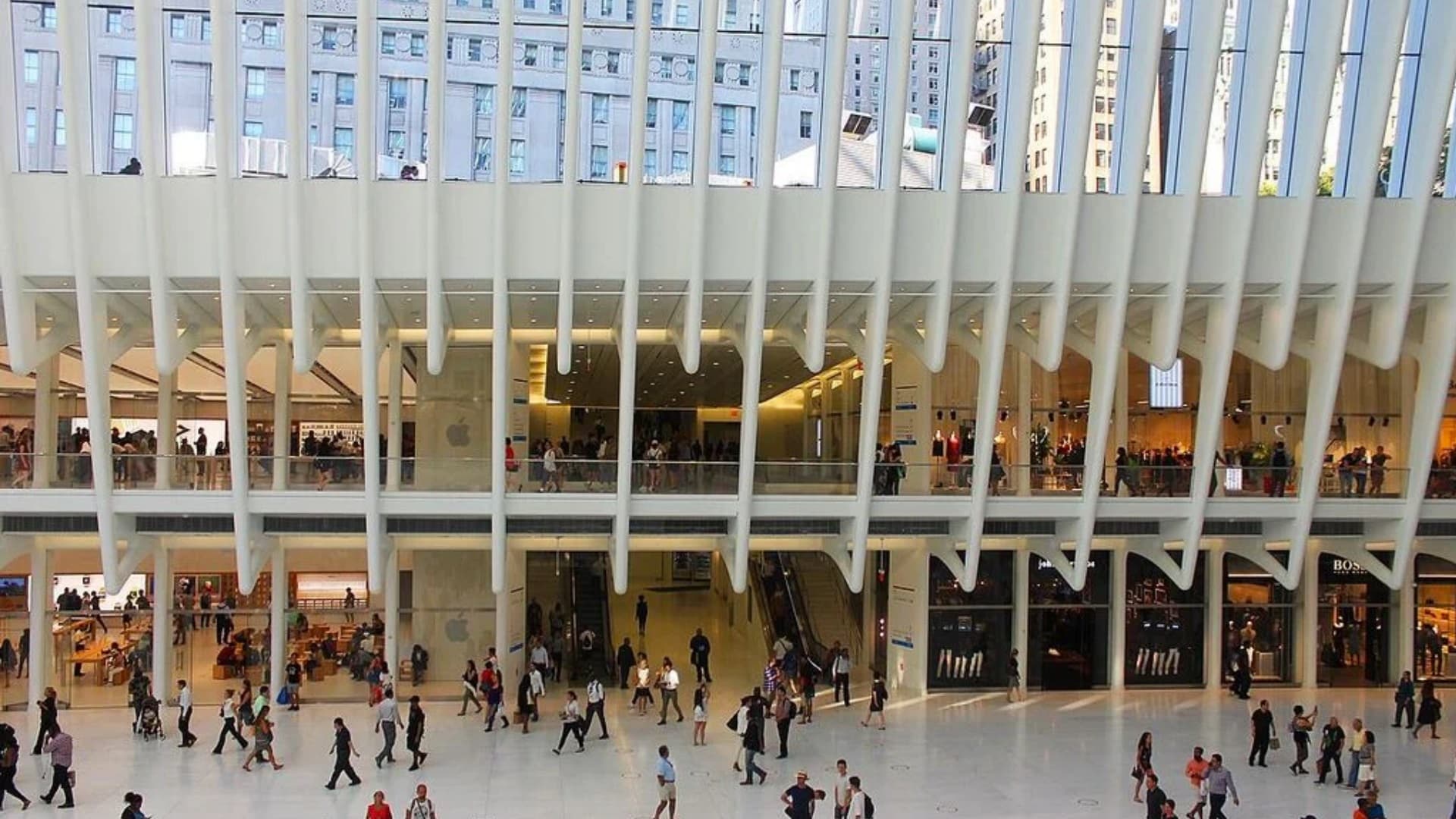 The 10 Best Shopping Malls In New York City - 24 March 2025 - 14