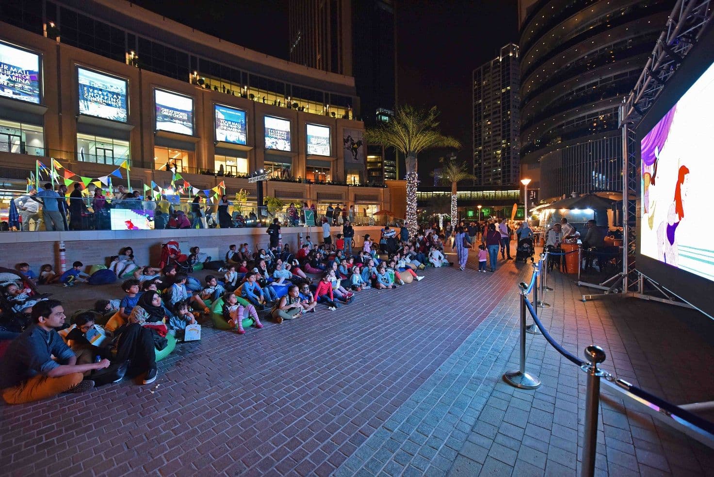 Outdoor Cinema, Dubai Marina Mall