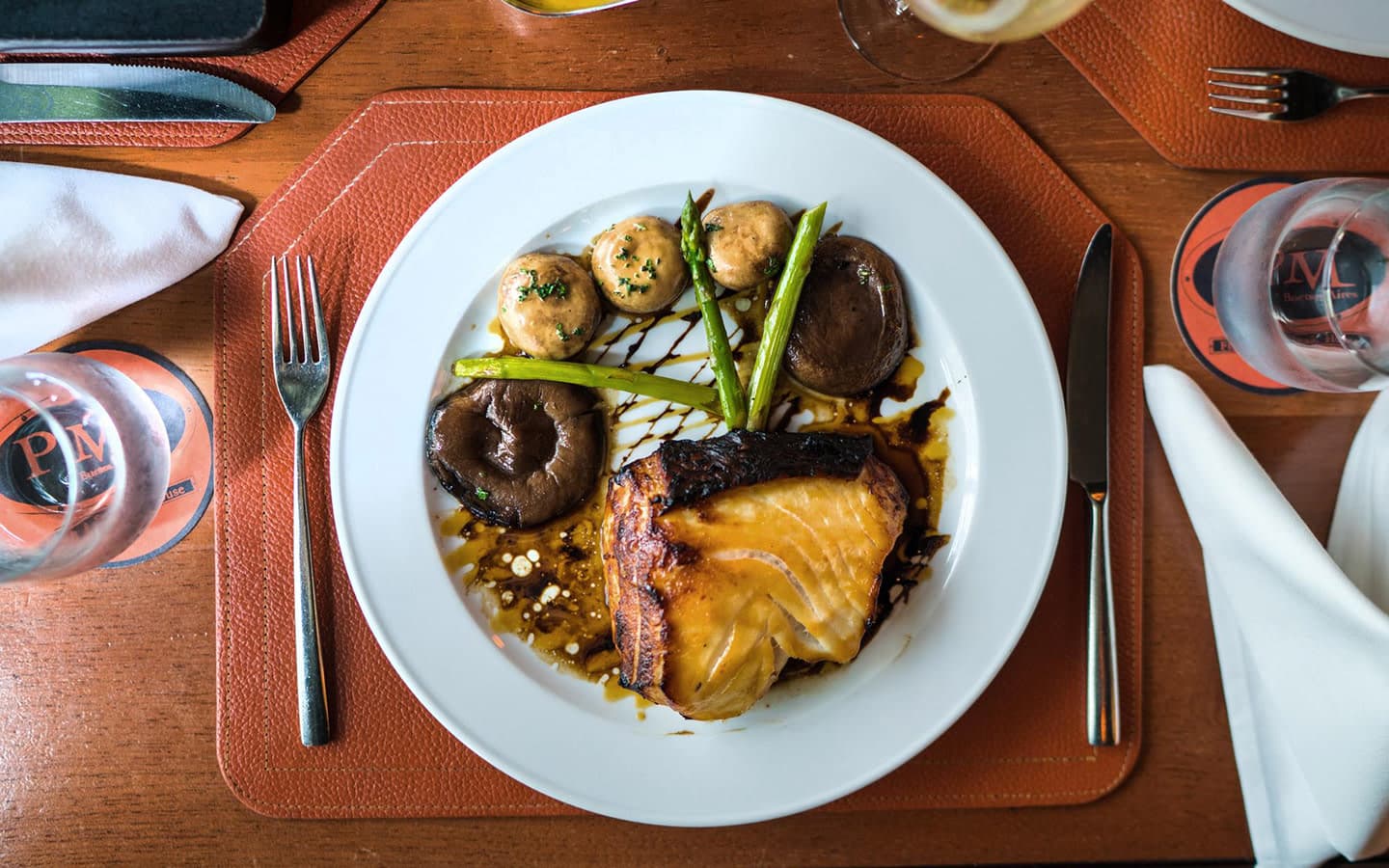 PM Fish & Steakhouse