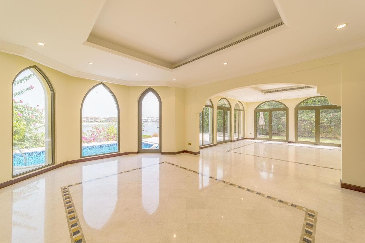 Palm_Jumeirah_Villa