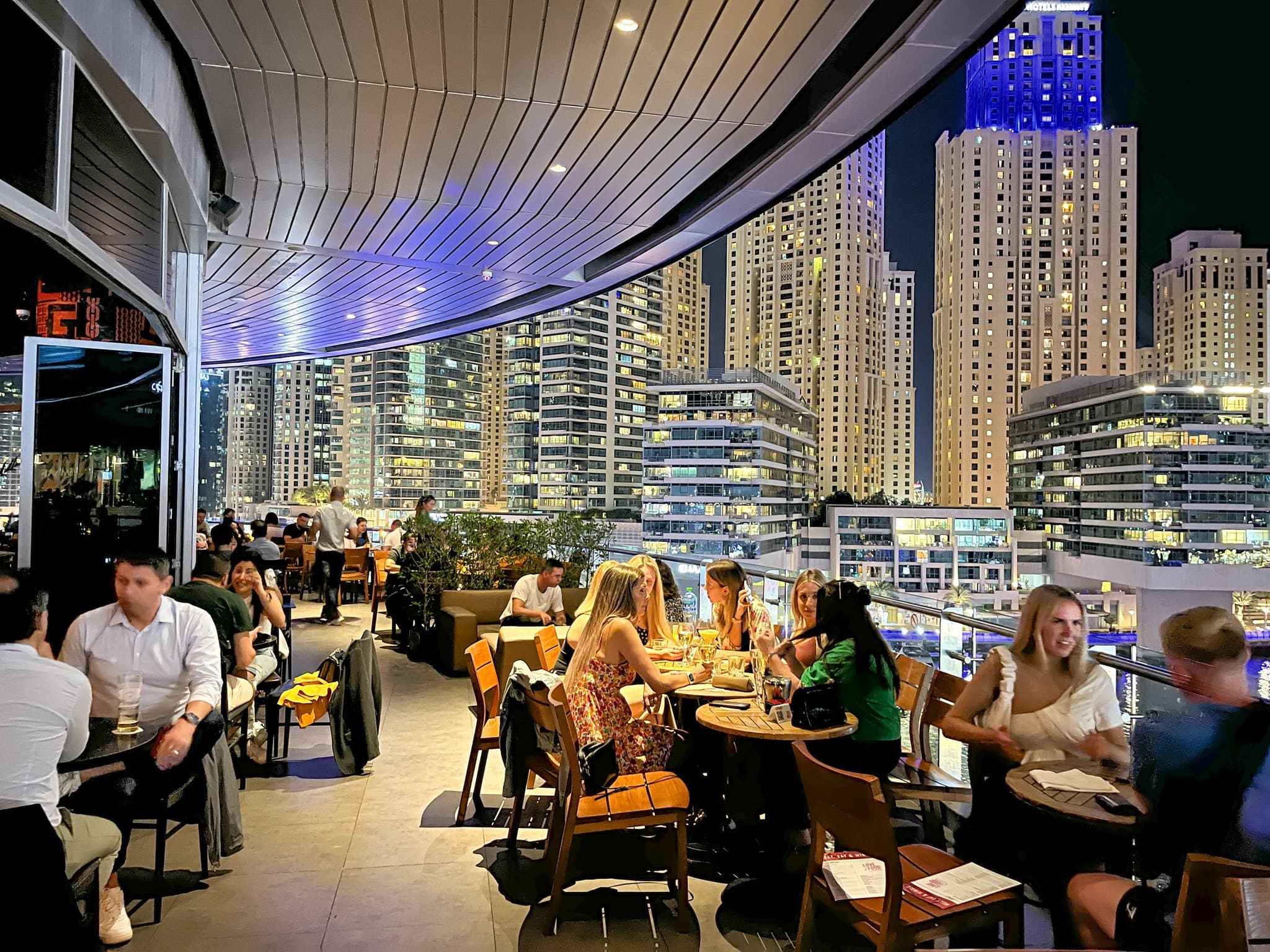 Dinner_at_Pier_7_Dubai
