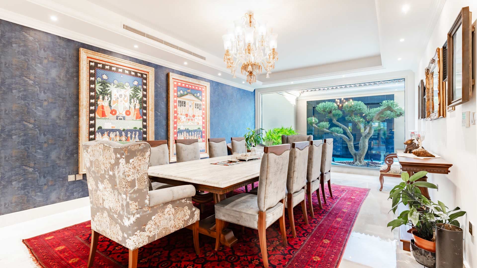 Buying Prime Villas in Dubai: Luxurious Estates for the Discerning Buyer