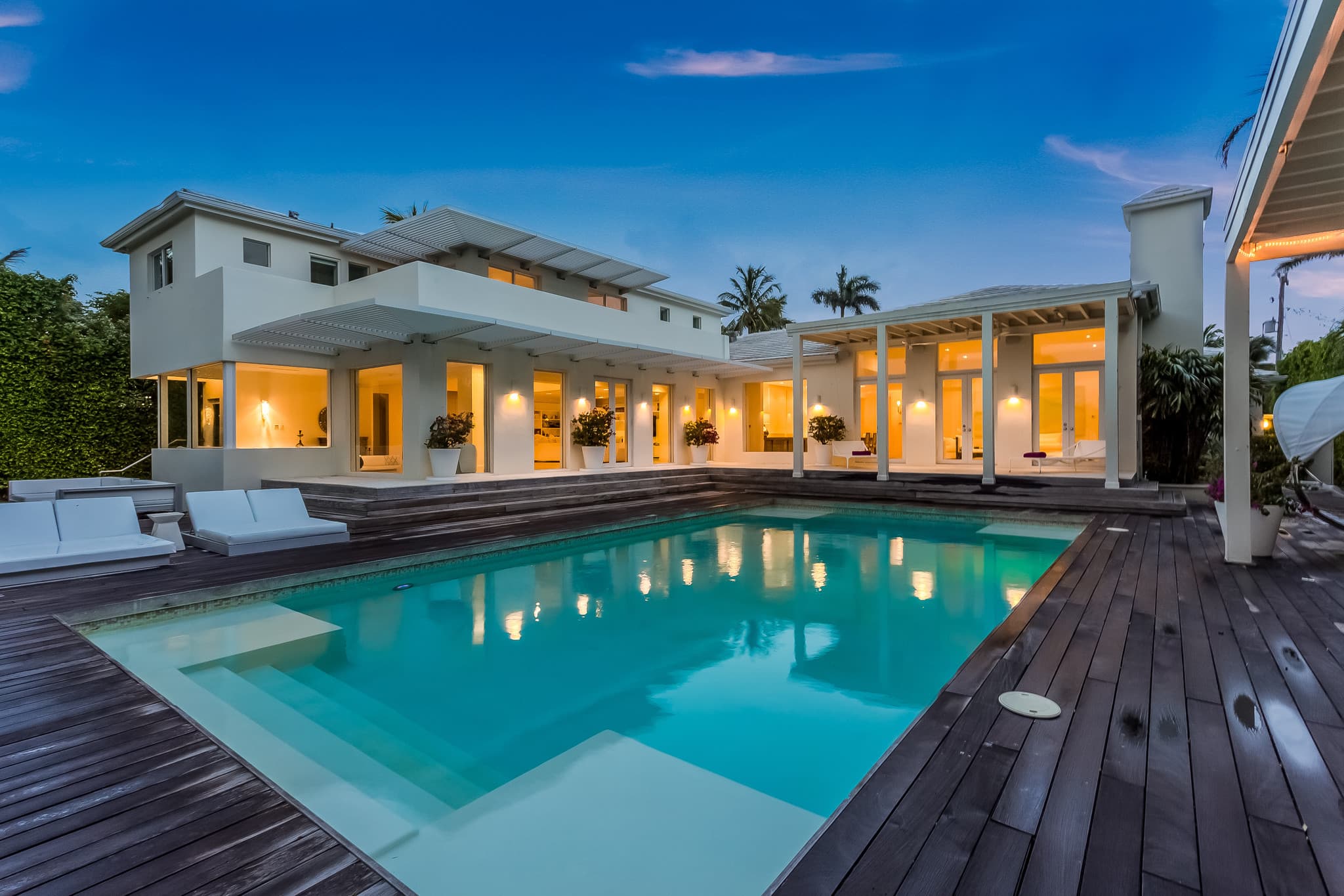 The 8 Best Celebrity Homes in Miami - 18 March 2022 - 26