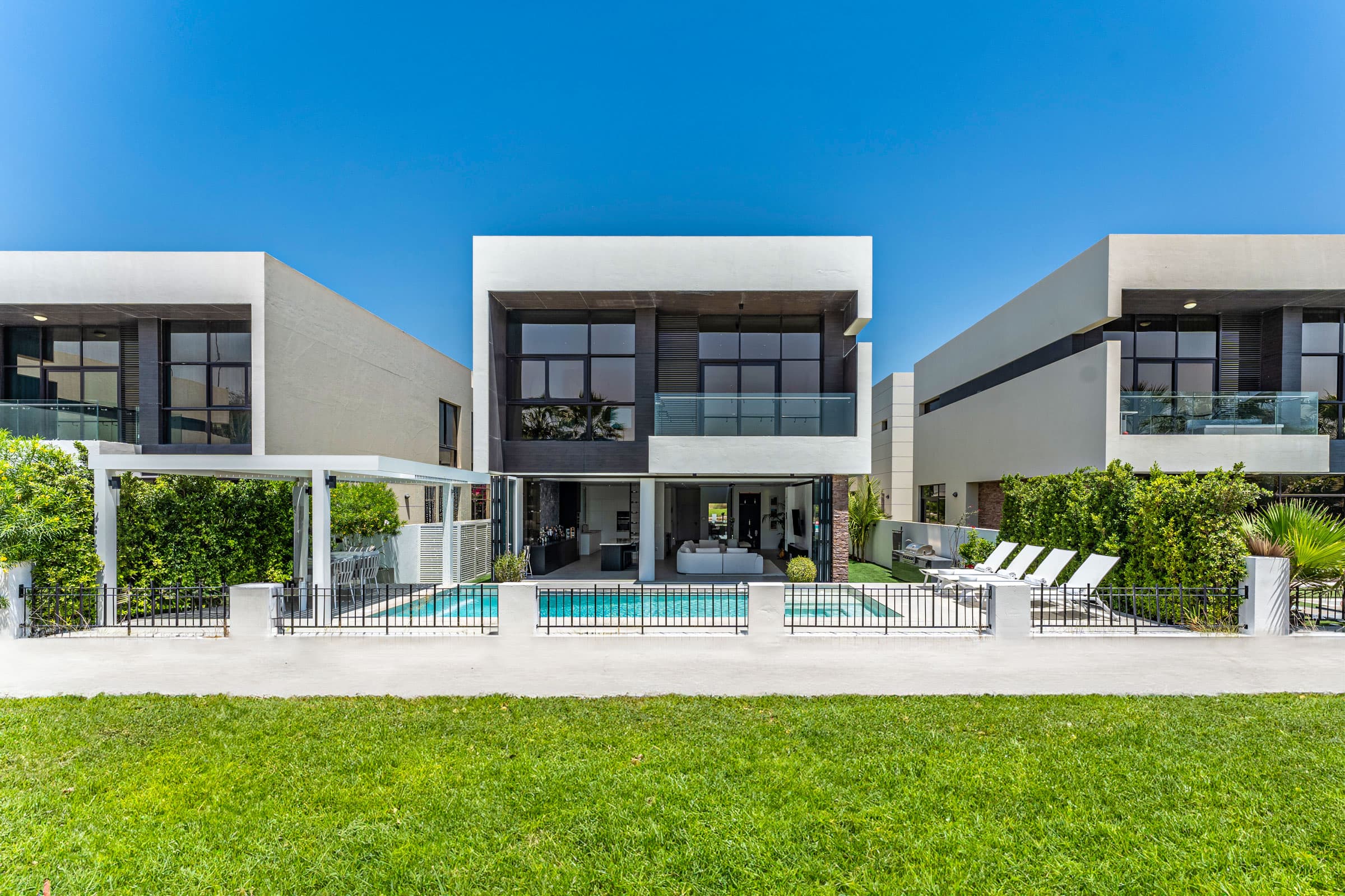 Damac Hills Community: A Buyer's Guide to Dubai's Premier Lifestyle Destination - 18 September 2024 - 2