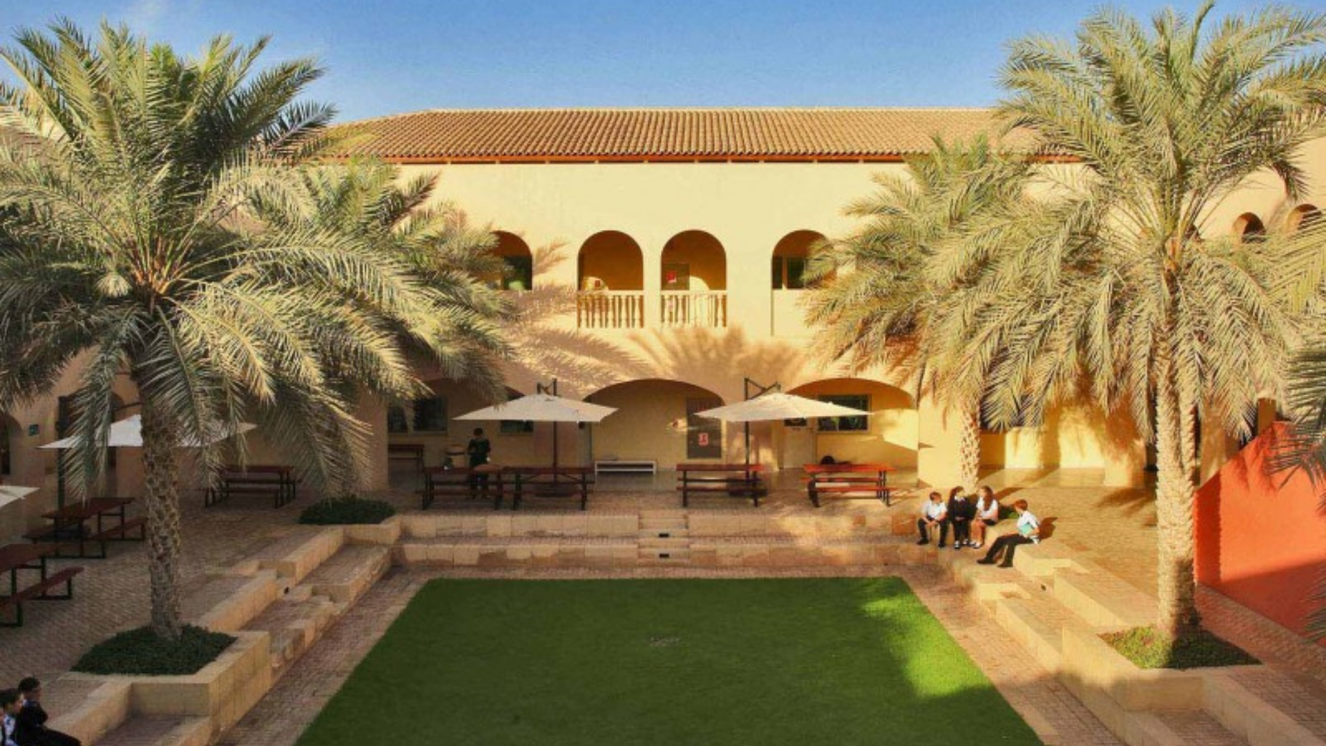 Top Schools Near Arabian Ranches 2
