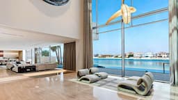 The Pinnacle of Waterfront Living