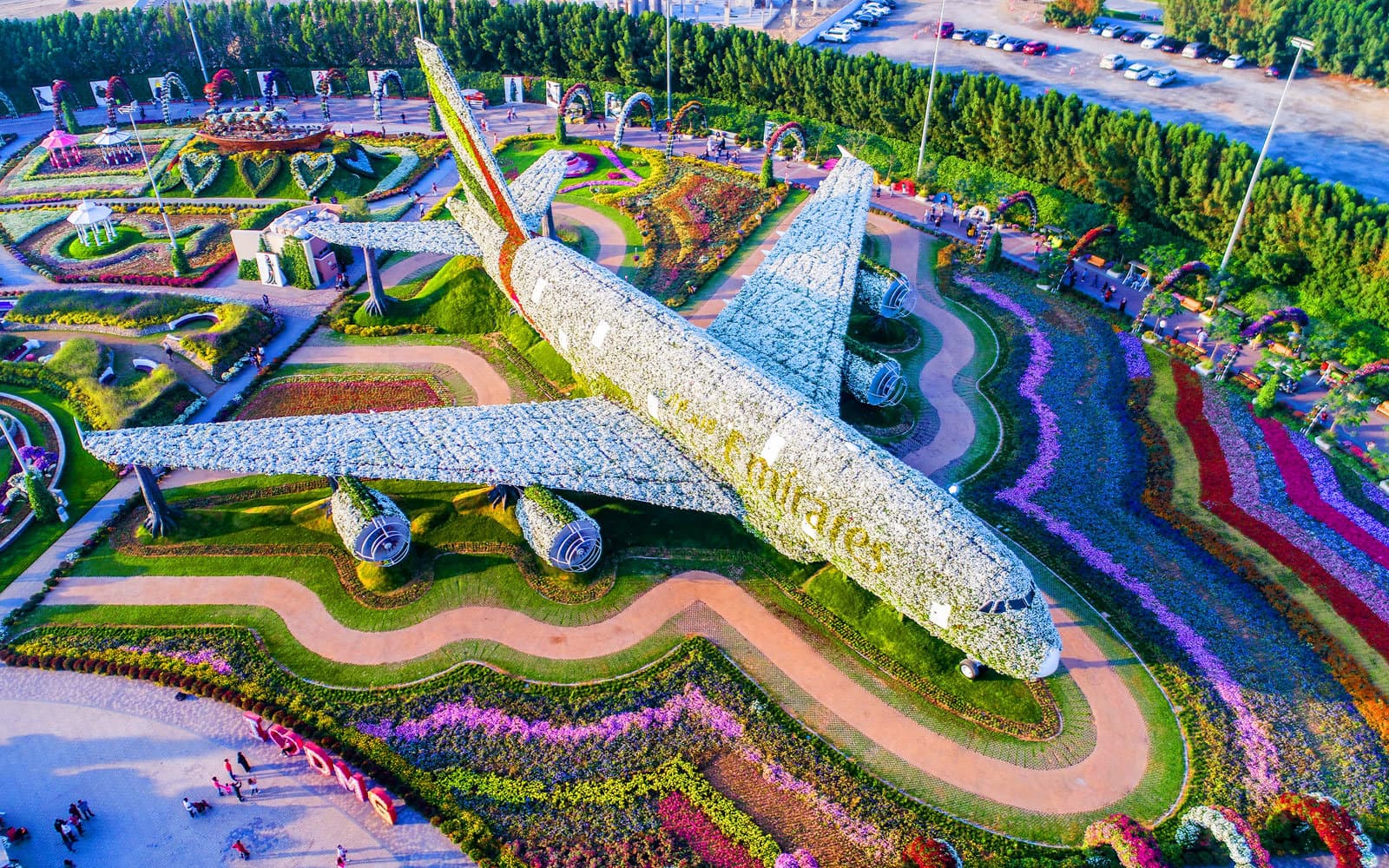 A Tourist Guide To Dubai Miracle Garden