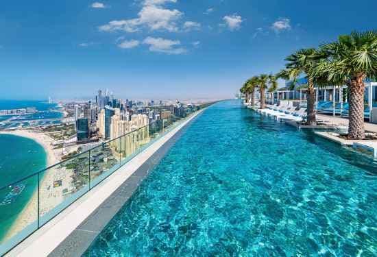 Best Infinity Pools Offering Breathtaking Views