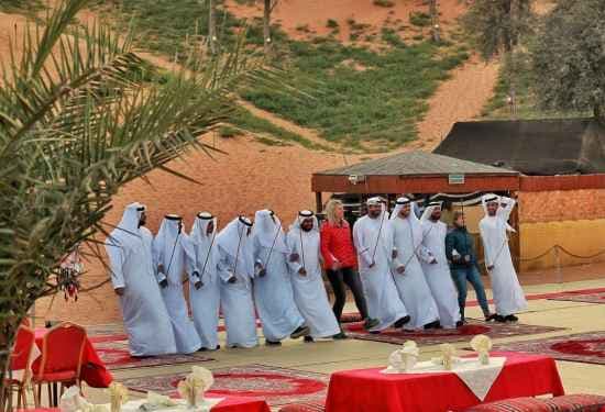 Be a Bedouin and Enjoy Desert Safari in Dubai