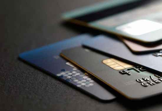 Best Credit Card in UAE: Benefits and Features Compared
