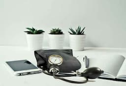 Top 5 Clinics and Hospitals in Downtown Dubai