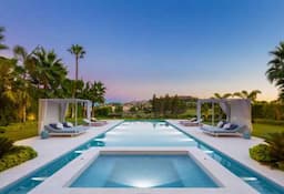 Advertise: LuxuryProperty.com