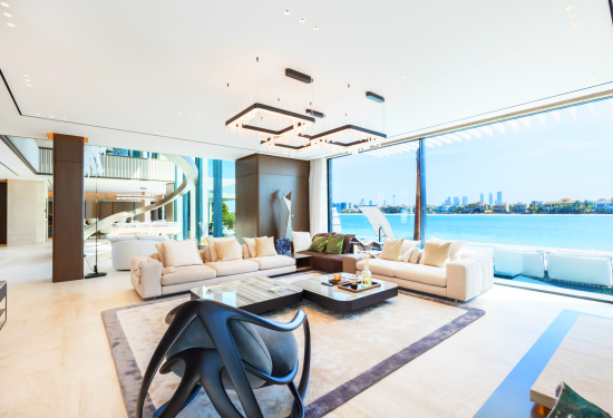 Palm Perfection: Unveiling the Ultimate Luxury Living on Palm Jumeirah's Beachfront