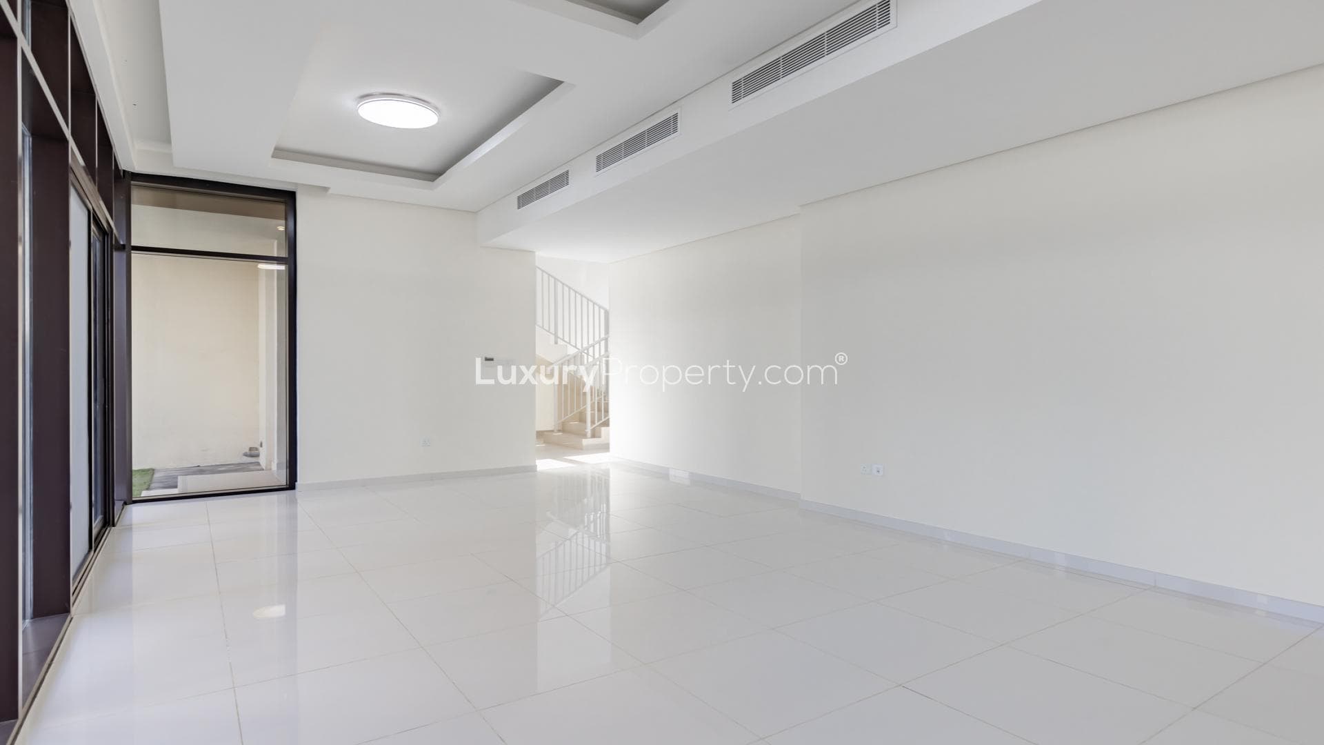 3 Bedroom Villa For Rent  Lp37556 3781eda975706e.jpg
