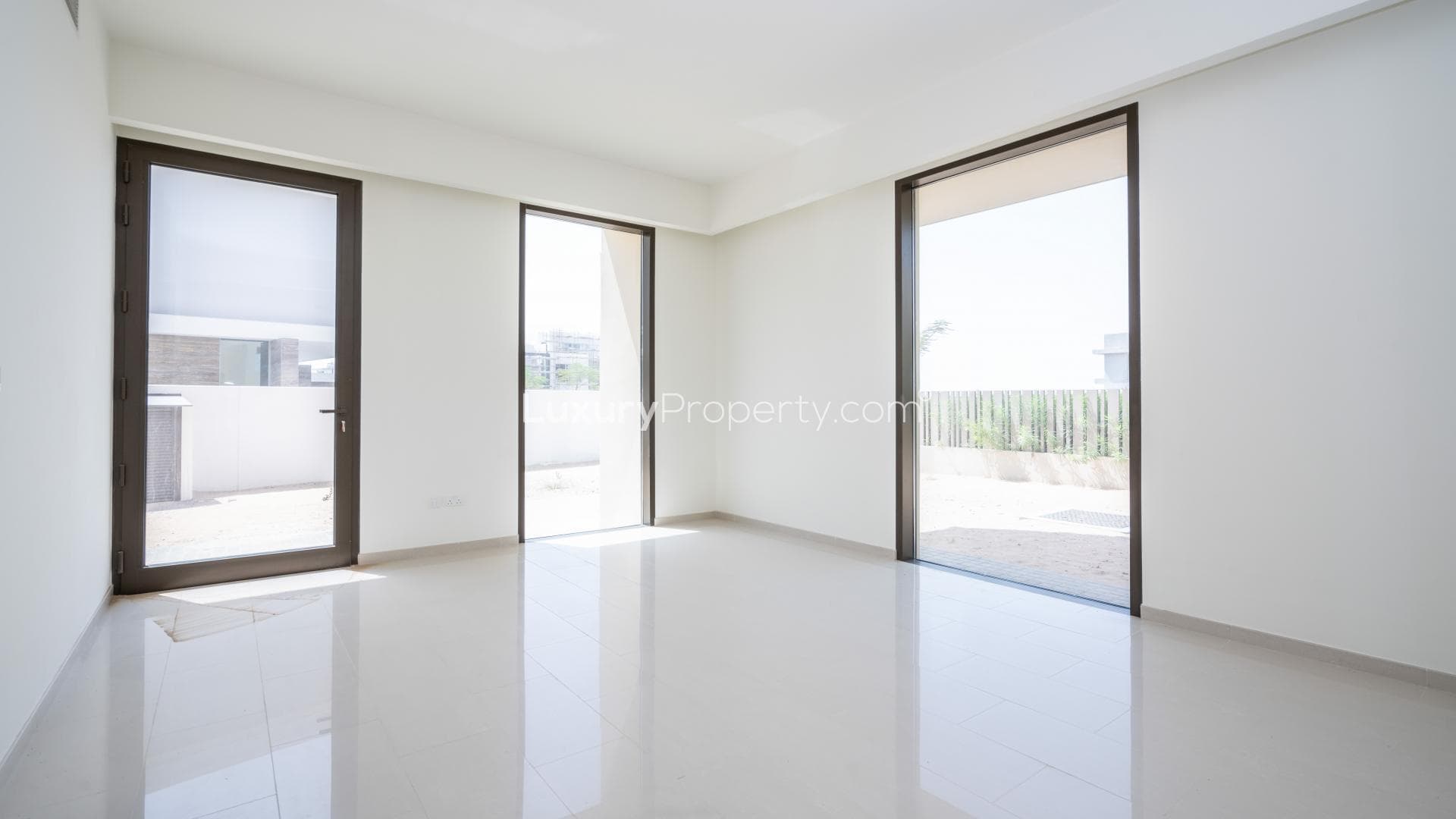 5 Bedroom  For Rent  Lp15697 5ad59b5f7ff12c0.jpg
