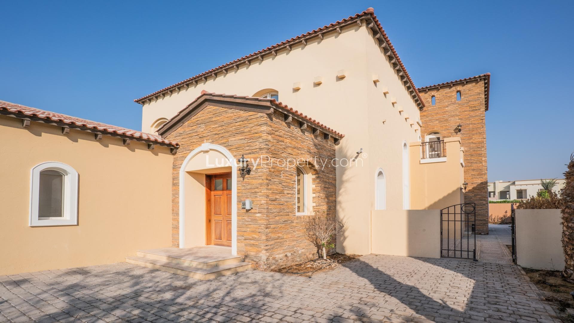 5 Bedroom  For Rent Fire Lp15535 Ba33d902b12ff80.jpg