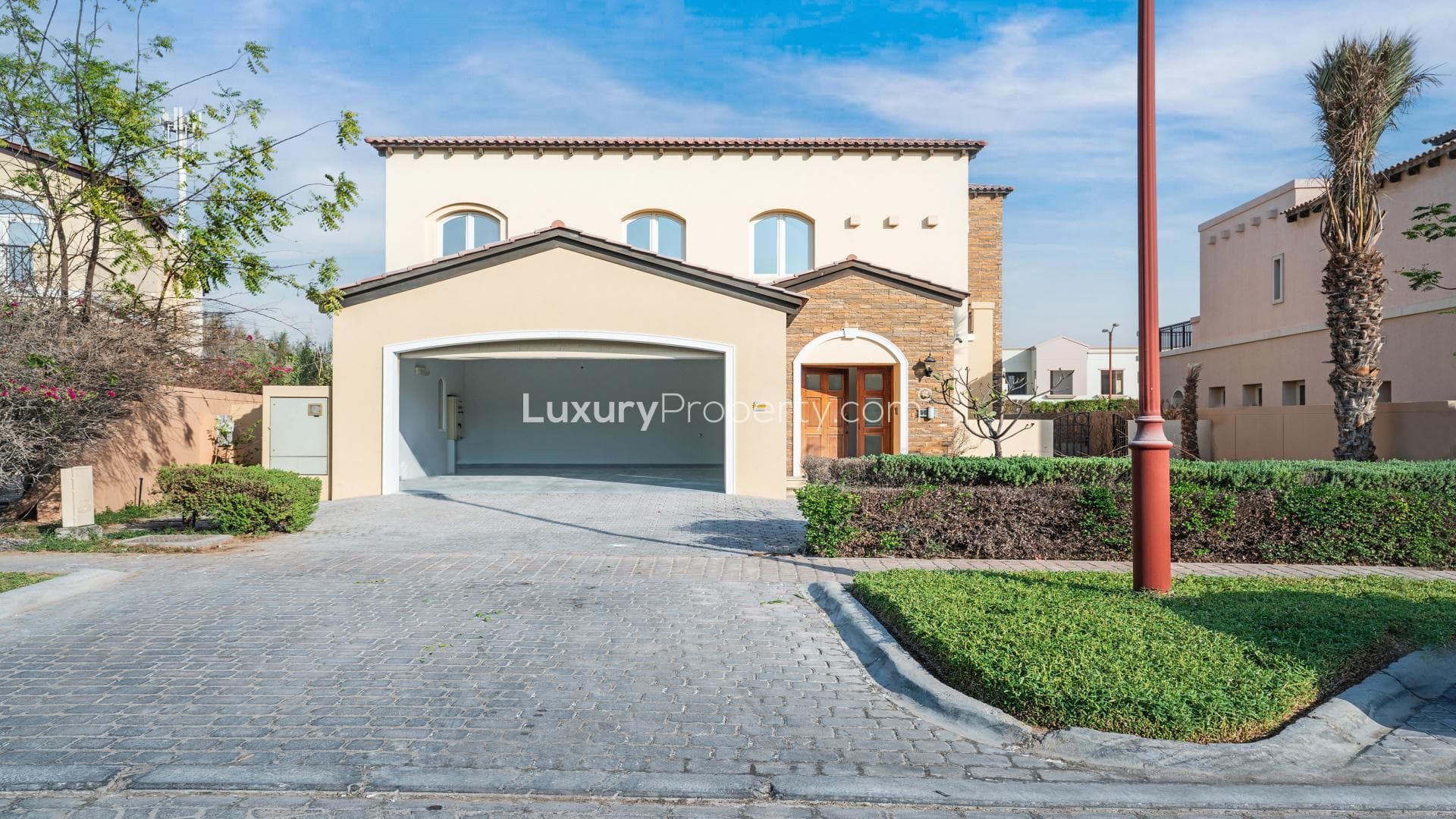 5 Bedroom  For Rent Fire Lp15535 C5609a342b1de80.jpg