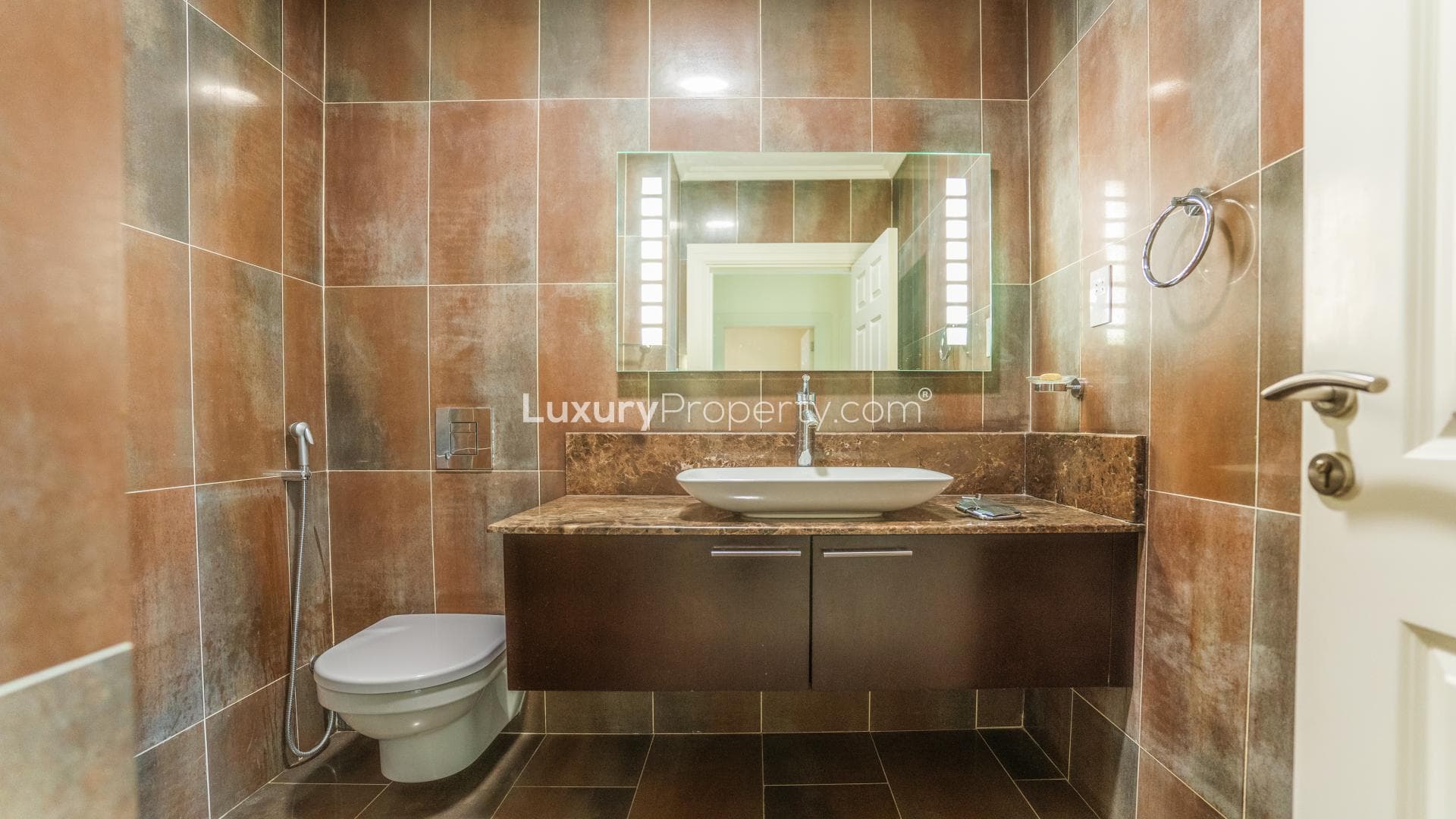 5 Bedroom  For Rent Fire Lp15536 6467ede795aed80.jpg