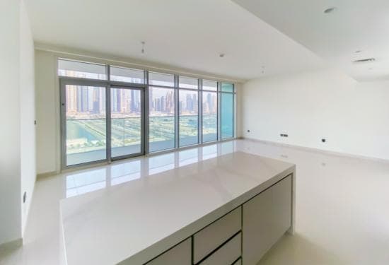 3 Bedroom Apartment For Sale Emaar Beachfront Lp15145 202a329de79ea400.jpg
