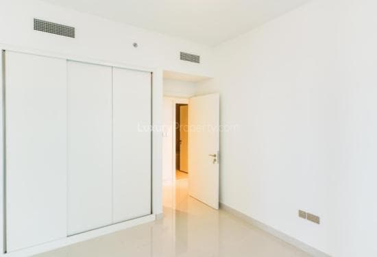 3 Bedroom Apartment For Sale Emaar Beachfront Lp18313 1fc52132b4149c00.jpg