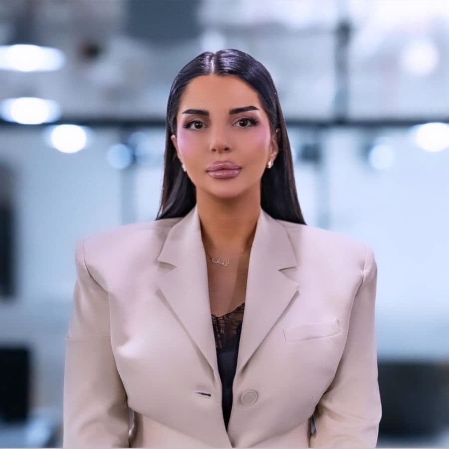 Arijana Haziri - Private Client Advisor | Luxury Property