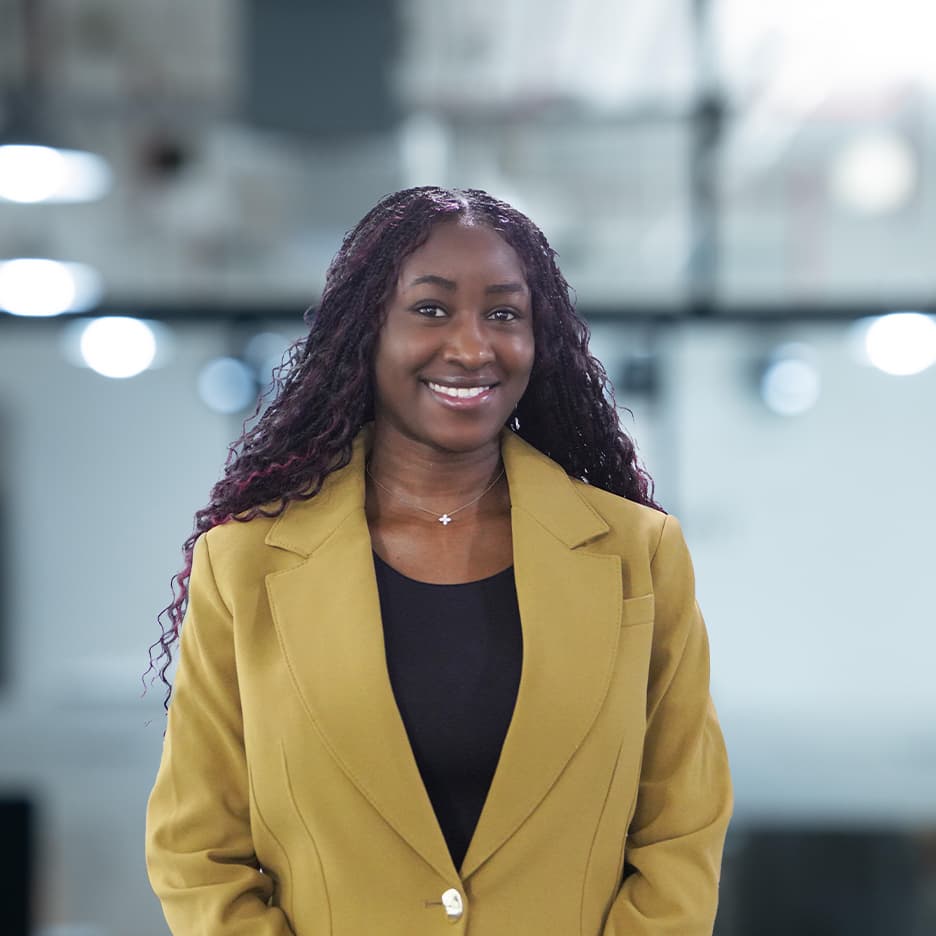 Deborah Kahinju - Private Client Advisor | Luxury Property