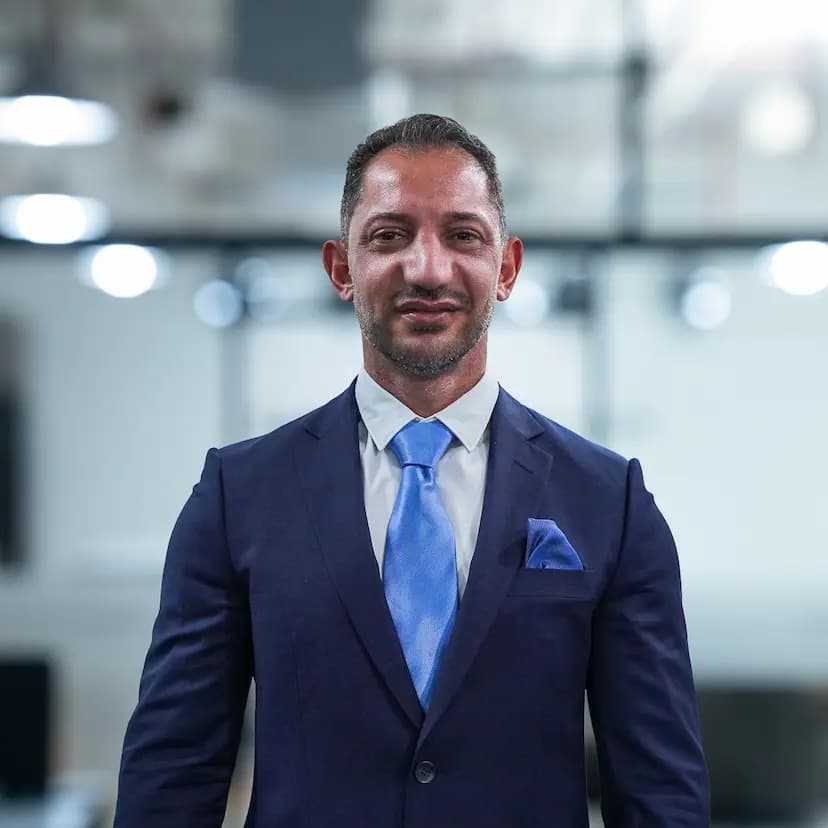 Omar Al Chammaa - Associate Director | Luxury Property