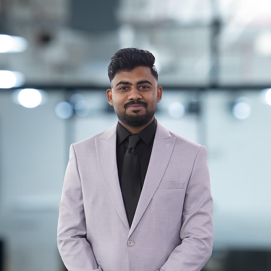 Sachin Vimal - Private Client Advisor | Luxury Property