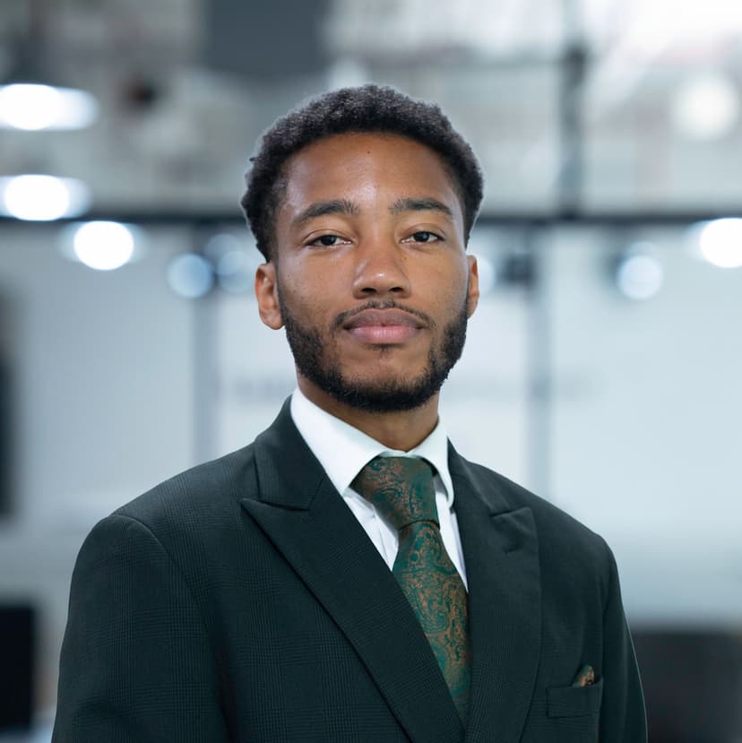 Dante Penniecooke - Private Client Advisor | Luxury Property