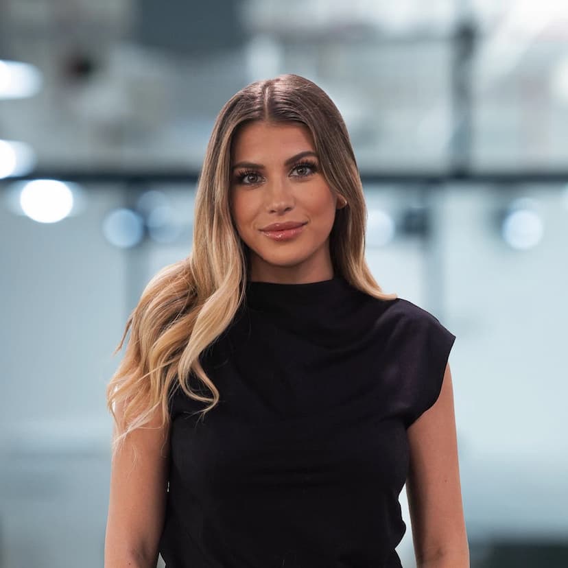 Ella Olliver - Private Client Advisor | Luxury Property