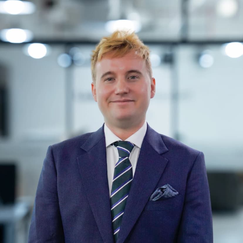Lachlan Russell O’Shea - Private Client Advisor | Luxury Property