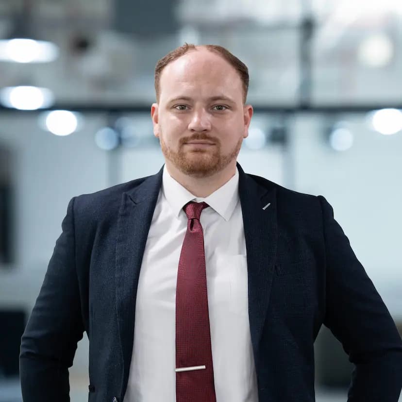 Max Fielding - Private Client Advisor | Luxury Property